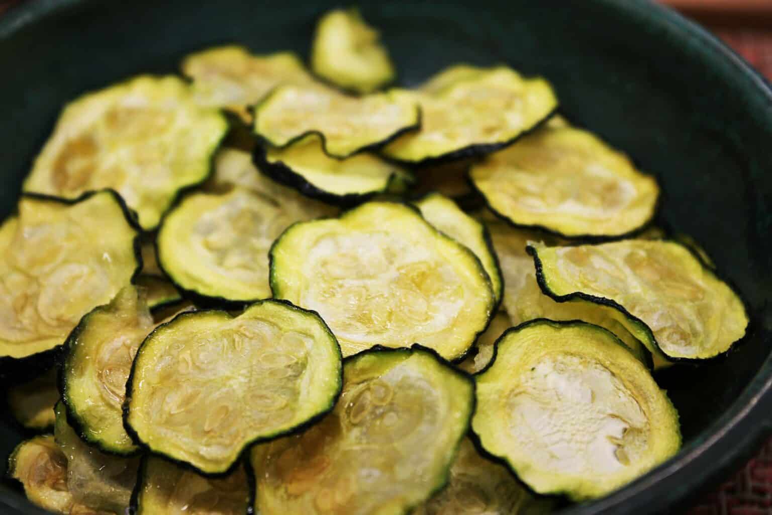 Salt And Vinegar Zucchini Chips NESCO