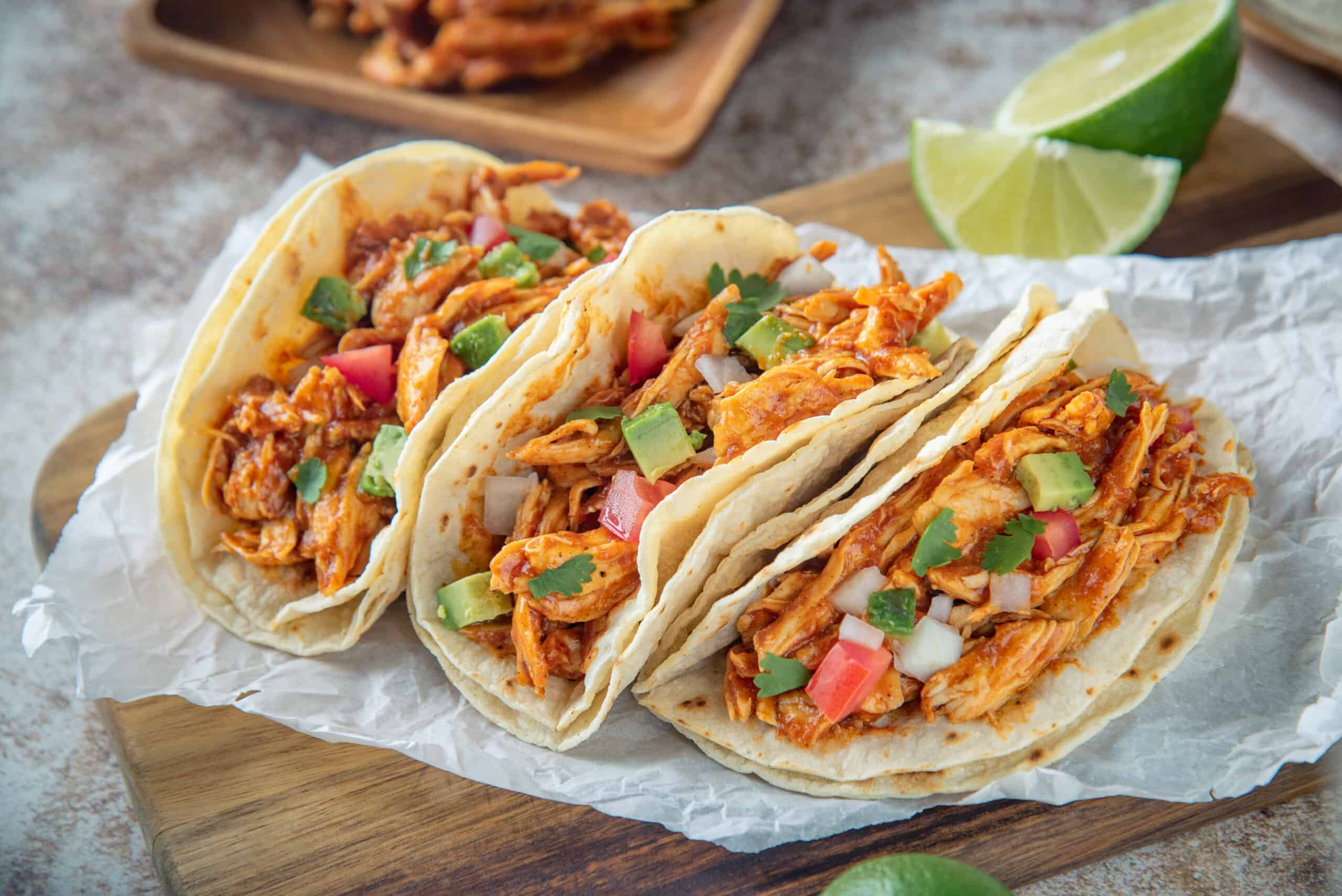 Read more about the article Slow Cooker Shredded Taco Ranch Chicken