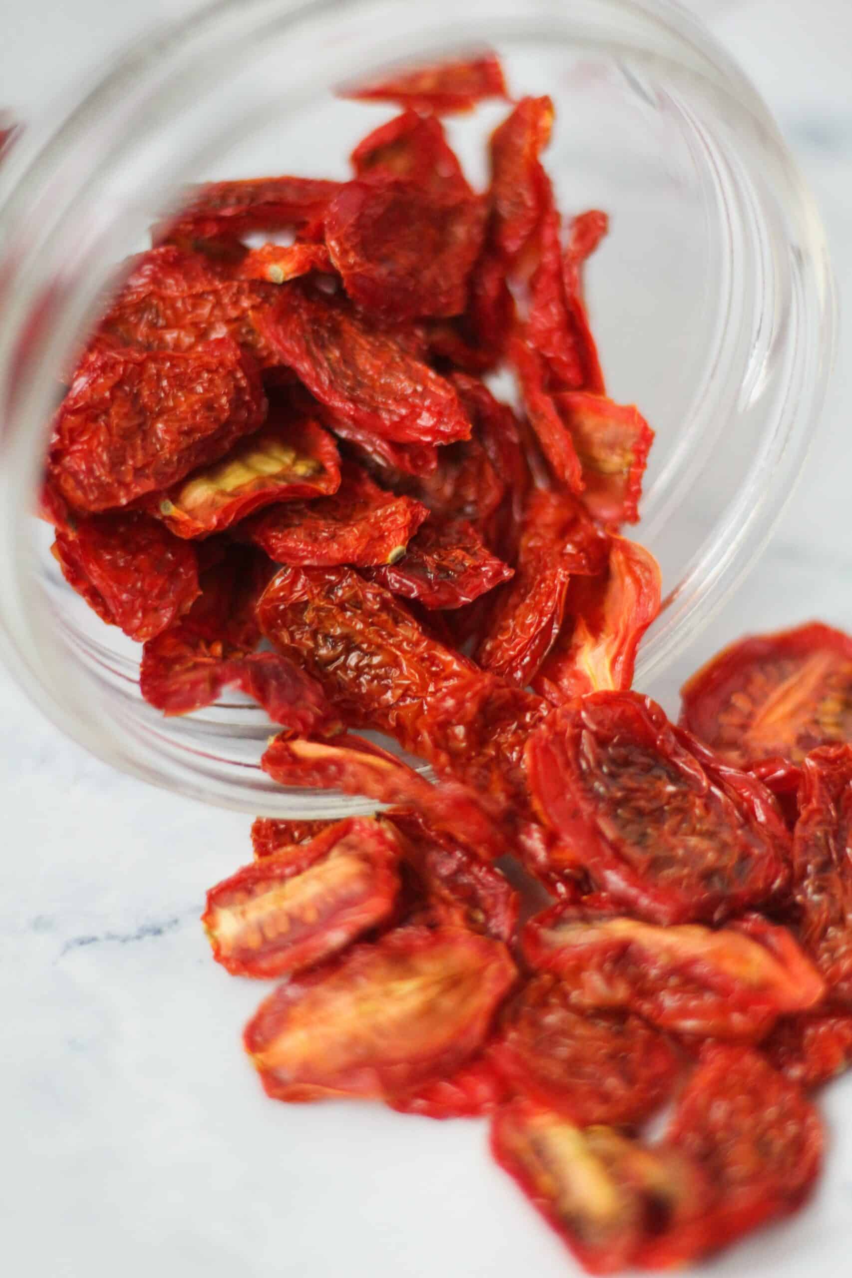 Read more about the article Dehydrated Cherry Tomatoes