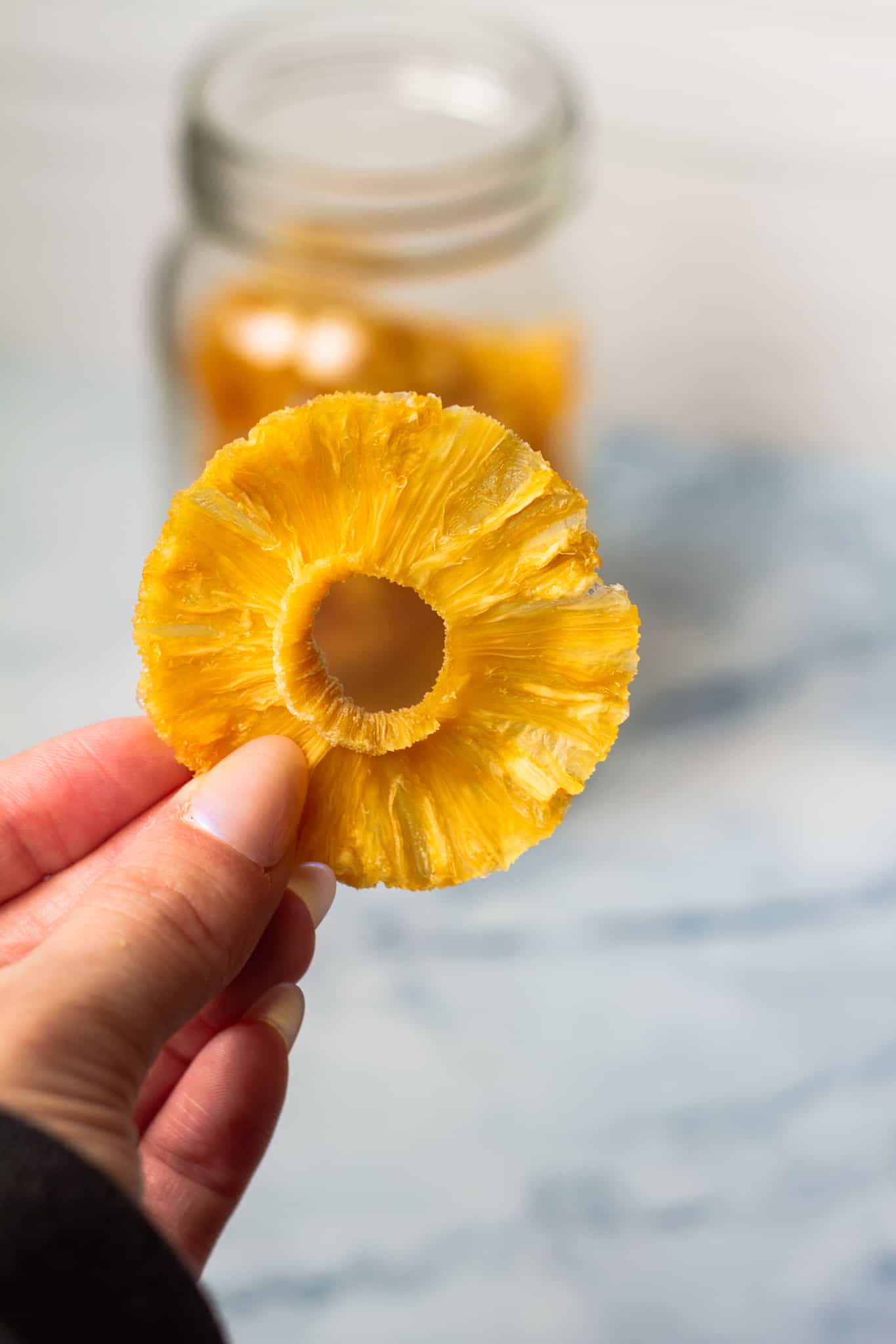 Read more about the article Dehydrated Pineapple Rings