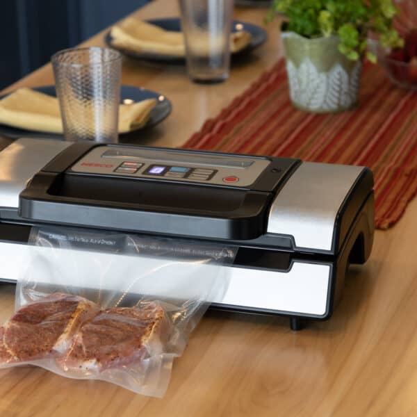 Deluxe Vacuum Sealer NESCO®