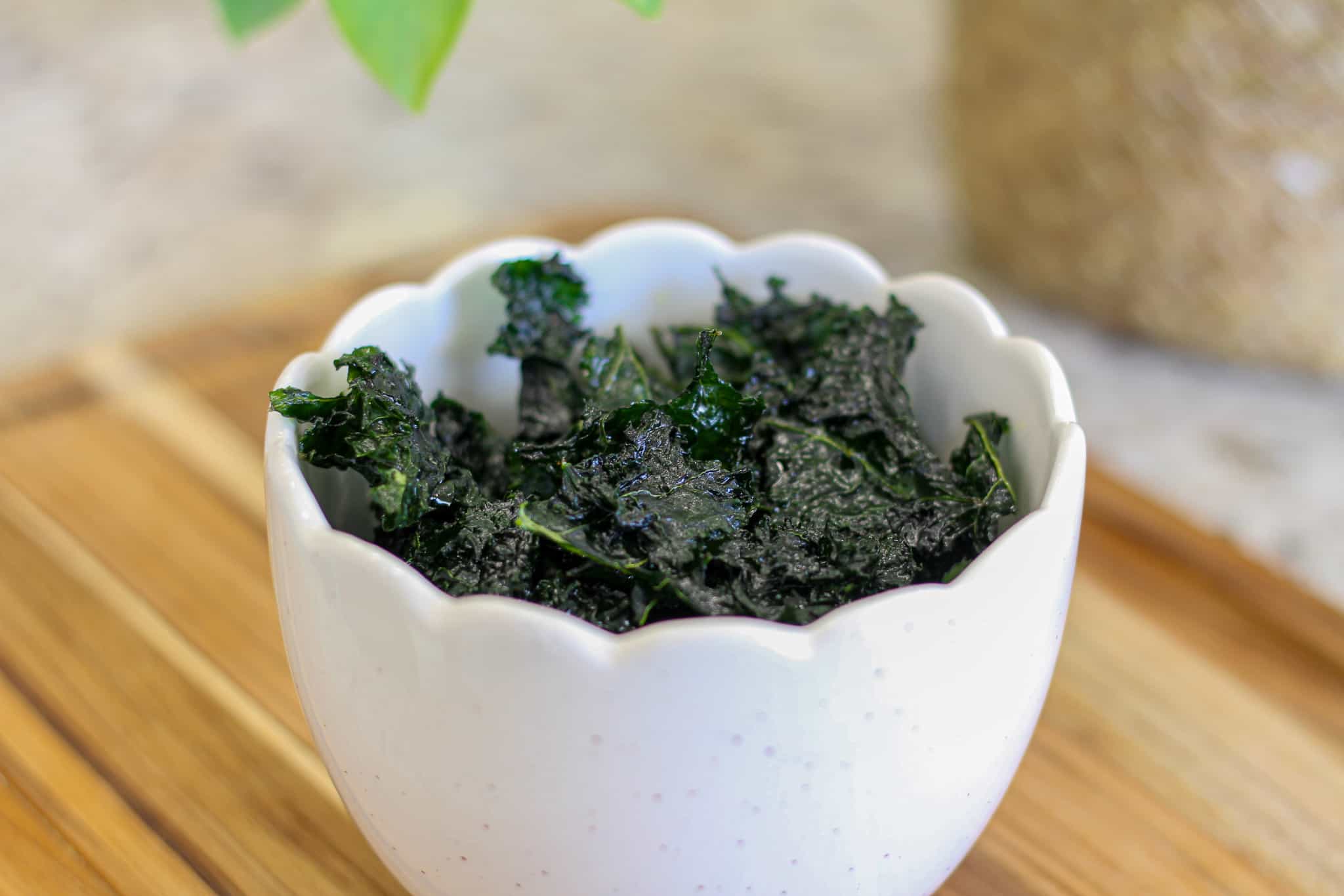 Read more about the article Dehydrated Kale Chips