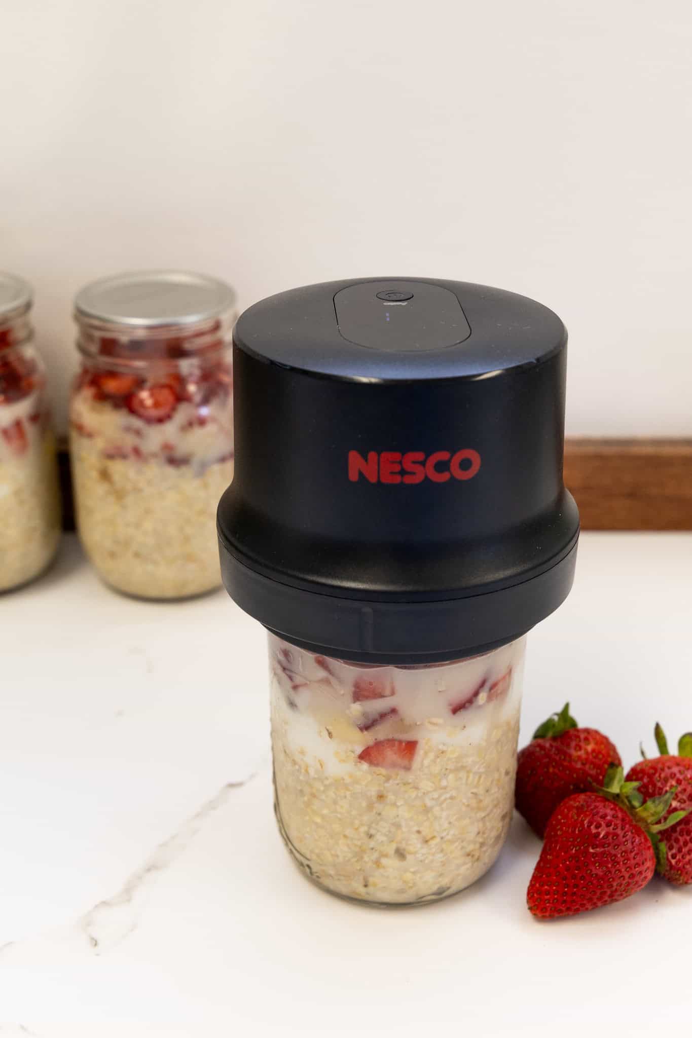 Read more about the article Strawberry Cheesecake Overnight Oats